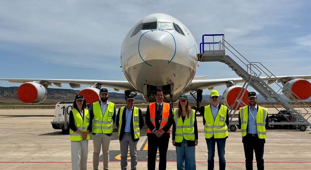 Air bp se adjudica el suministro de combustibles en el Aeropuerto de Teruel por siete años más