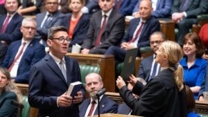 Andy Burnham obtiene el apoyo del laborismo para suceder a Starmer como primer ministro del Reino Unido | elperiodico.com