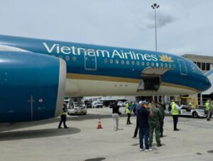 Arriba a Maiquetía ayuda humanitaria de Vietnam