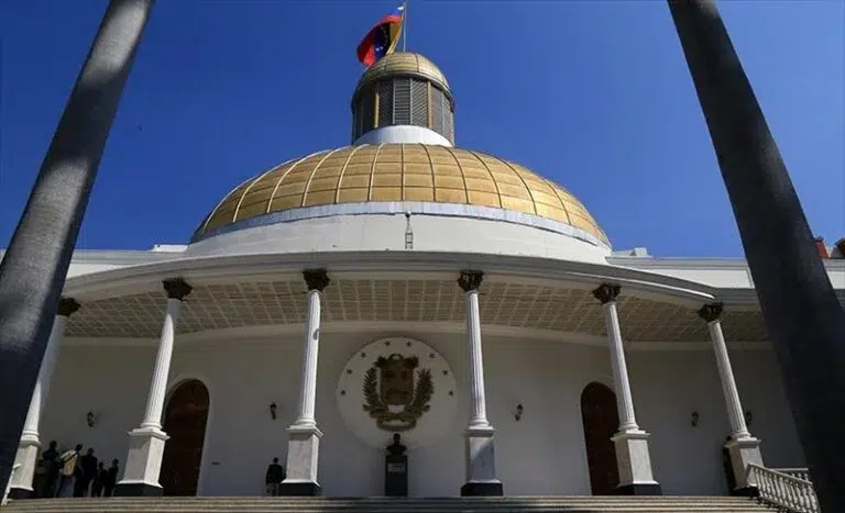 Asamblea Nacional revela los 532 aspirantes al TSJ