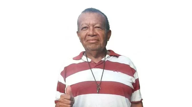 Asesinato de un entrenador de fútbol de salón dentro de su vivienda