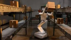 Así es Eno, el nuevo robot humanoide sin cabeza ni piernas que busca revolucionar la industria y los hogares