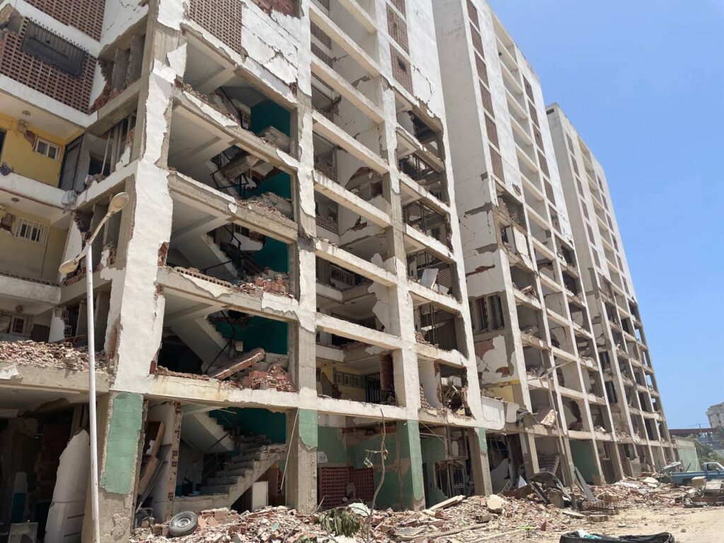 Aumentan a 1450 las víctimas de los terremotos del #24Jun 