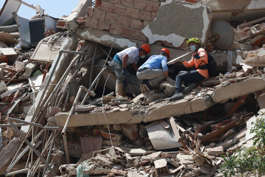 Aumentan a 17 los españoles fallecidos en los terremotos de Venezuela