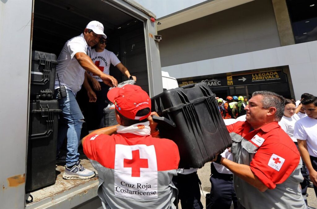 Aumentan a nueve los españoles fallecidos en los terremotos de Venezuela