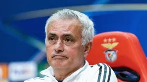 Benfica informó que Real Madrid pagará los 15 millones de la cláusula de Mourinho