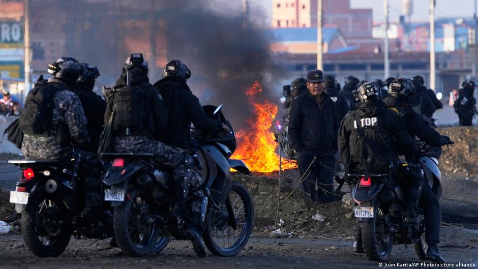 Bolivia: Paz podrá usar militares para desbloquear rutas
