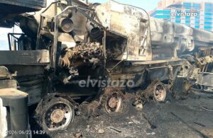 Bomberos de Anzoátegui utilizaron 35.000 litros de agua para extinguir incendio de maquinaria en un patio de empresa