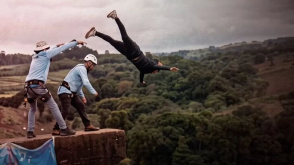 Brasil: prisión preventiva para tres instructores de bungee jumping por la muerte de una joven