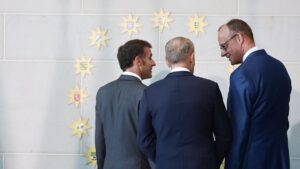 CUMBRE DE LA OTAN | Alemania, Francia, Reino Unido, Italia y Polonia se comprometen a fortalecer el pilar europeo de Alianza Atlántica | elperiodico.com