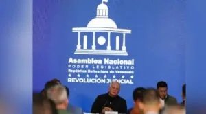Cabello ordena revisar retardo procesal de más de 12.000 detenidos