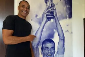 Cafú: «Con Ancelotti, por primera vez en la historia de Brasil, se habla más del entrenador que de los jugadores» | elmundo.es