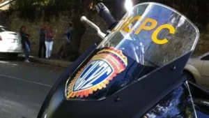 Capturada tras agredir y encerrar a sus hijos en una vivienda