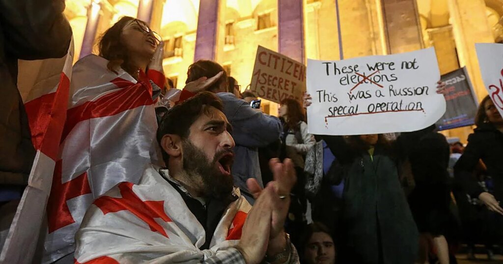 Cárcel para siete personas por asaltar el palacio presidencial durante las protestas de 2025 en Georgia