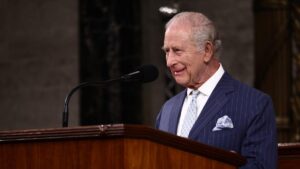 Carlos III será el primer rey británico en hacer pública su declaración de impuestos | elperiodico.com