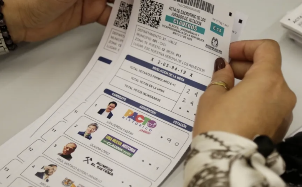 Casi 100% de escrutinio en primera vuelta de Colombia