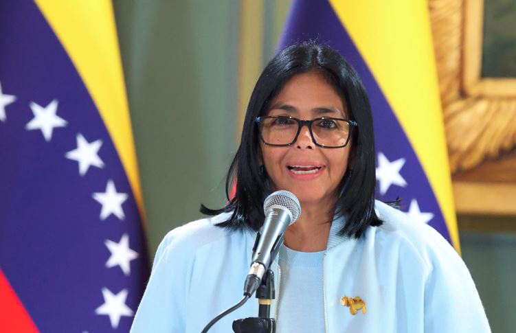 Chavismo ahora busca contratistas para intentar recuperar un sector eléctrico muy golpeado
