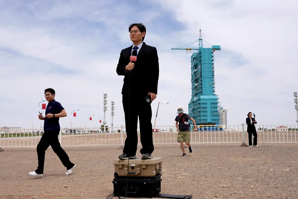 China aplasta aún más la libertad de prensa mientras sus medios despliegan una ofensiva de encanto global