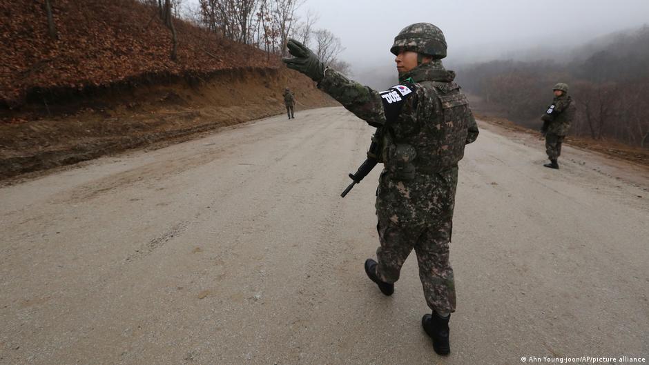 Corea del Sur detiene soldado norcoreano que cruzó frontera