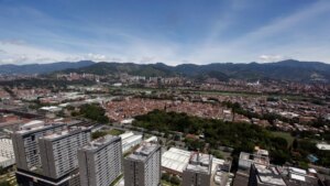 Crisis de vivienda en Medellín: por qué están tan caros los arriendos