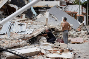 Cuánto tiempo se puede sobrevivir bajo los escombros tras un terremoto y qué factores dan esperanza a los rescatistas – AlbertoNews
