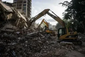 Cuatro españoles muertos y decenas de desaparecidos