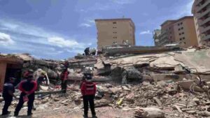 Cuatro fallecidos en Turmero tras colapso de una torre de las Residencias Bosque Lindo