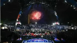 DETENIDOS UFC TRUMP | El FBI frustró un posible ataque contra el evento de la UFC celebrado en la Casa Blanca por el cumpleaños de Trump | elperiodico.com