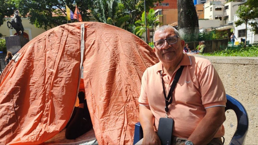 De Playa Grande a la plaza Bolívar de Chacao: Luis Rodríguez agradece llegar con la vida de su familia en las manos