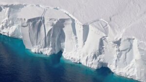 Del deshielo a las olas de calor: cómo el cambio climático dificulta la investigación en la Antártida – AlbertoNews