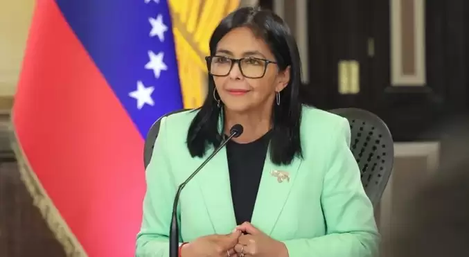 Delcy Rodríguez sostiene llamada con Trump y Rubio