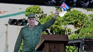 Díaz-Canel anuncia reformas para dinamizar economía cubana