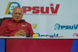 Diosdado se hizo la «santa paloma» y negó persecución política