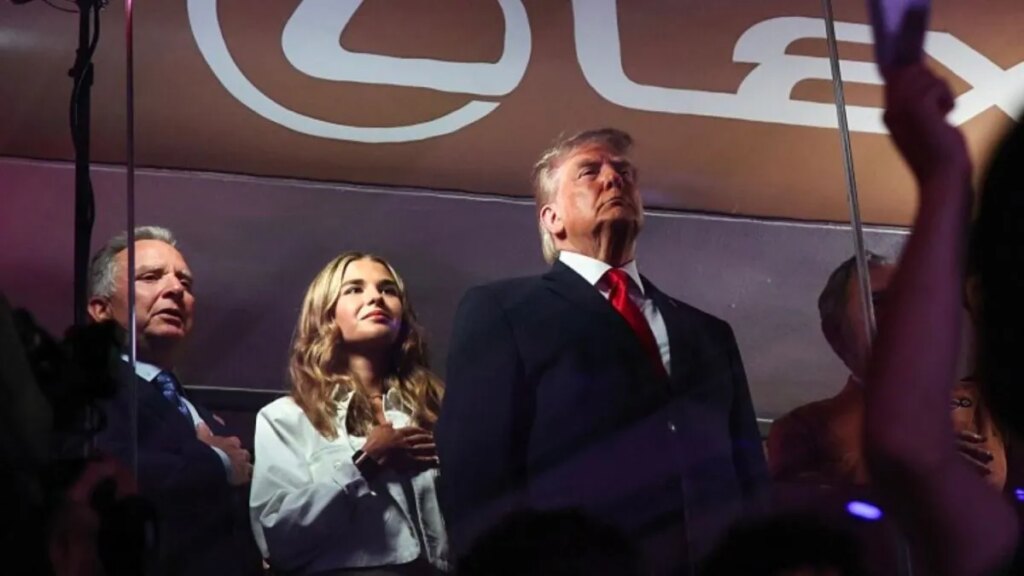 Donald Trump fue abucheado en Nueva York al ser primer presidente en asistir a las Finales de la NBA