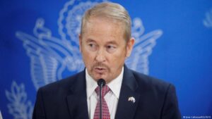EE.UU. asegura que ha entregado 313 criminales a México