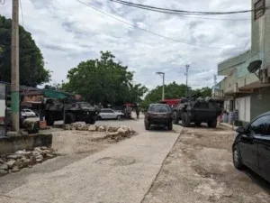 Ejército en La Parada por estruendo
