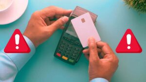 El Banco de España señala el error que todos cometemos al pagar con tarjeta y explica cómo solucionarlo