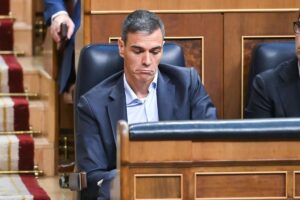 El Congreso pide a Sánchez que se someta a una cuestión de confianza y que asuma responsabilidades con su dimisión | europapress.es