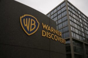 El Departamento de Justicia de EEUU aprobó la compra de Warner Bros por Paramount