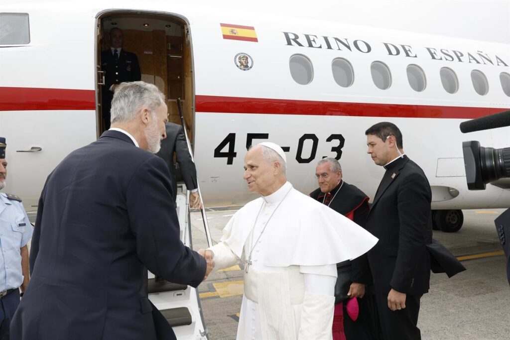 El Papa agradece a España y "de modo especial" al Rey Felipe VI su acogida durante el viaje apostólico