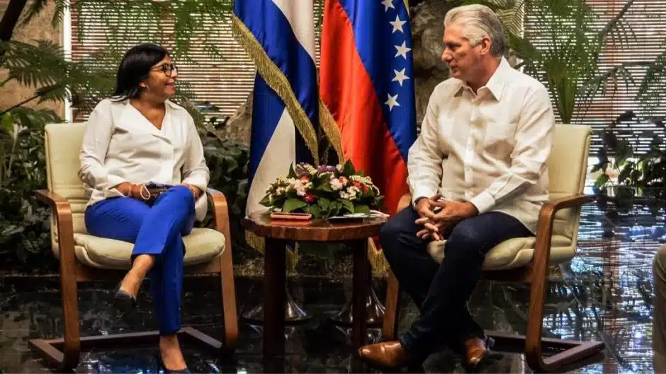 El interinato y la presión de EEUU a Cuba: el silencio prevalece  – Efecto Cocuyo
