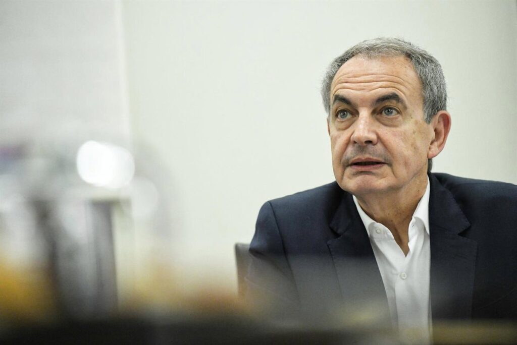 El juez interroga a Zapatero esta semana sobre su presunto papel en el rescate de Plus Ultra y sus joyas incautadas