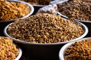 El mito de los «Superalimentos» importados vs. Alternativas locales