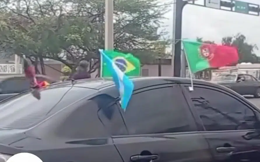 El "multiverso futbolero" de un conductor maracucho se volvió viral