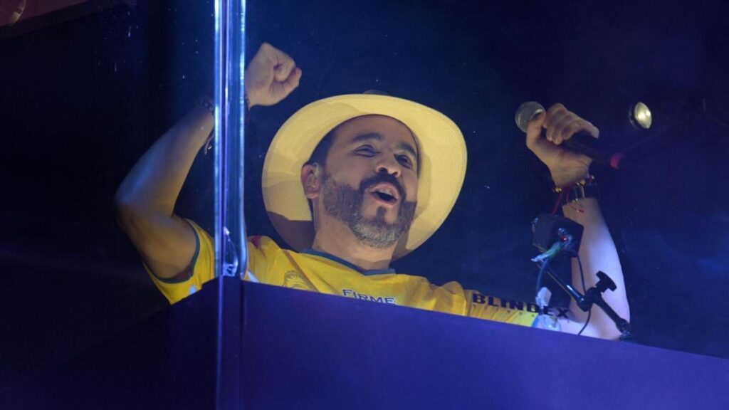 Abelardo de la Espriella, durante un mitin de la campaña electoral.