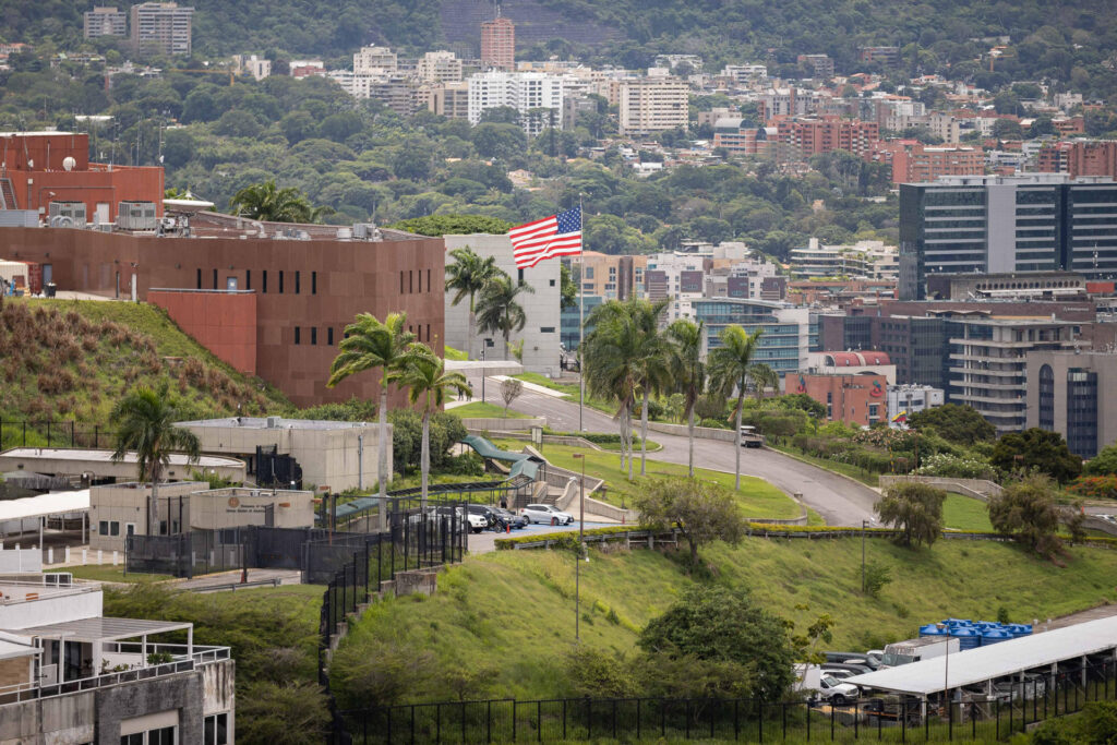 Embajada de EEUU en Caracas rechazó a última hora reunión con familiares de presos políticos (VIDEO)