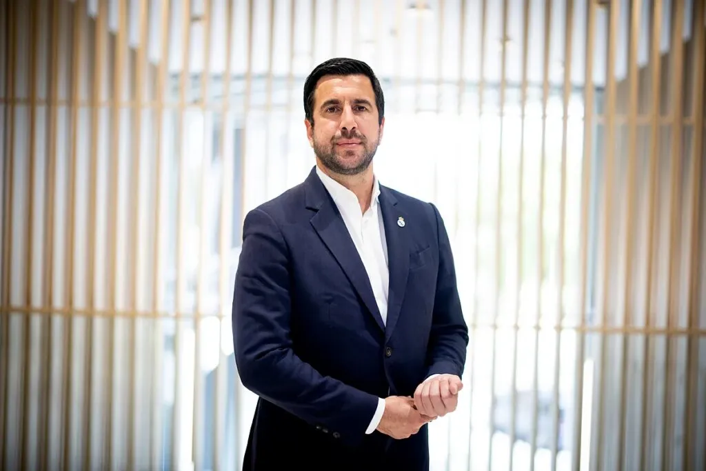 Enrique Riquelme: "¿Las acusaciones de Florentino? Se cree el ladrón que todos son de su condición"