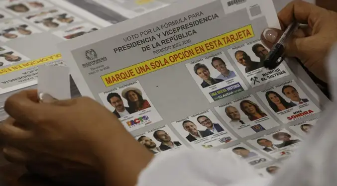 Escrutinio electoral en Colombia llega al 99,98%