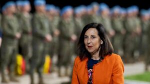 España reforzará a la OTAN con tres aviones cisterna, ocho cazas y una fragata ante el recorte de EEUU en Europa | elperiodico.com
