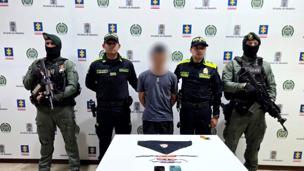 Explosivista del frente 4 de las disidencias de las Farc y dos integrantes más de la estructura fueron capturados en Antioquia y Córdoba